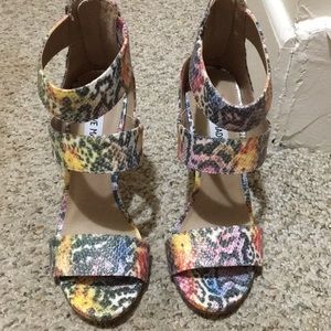 Steve Madden high heel shoes